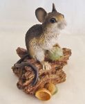 Picture of MOUSE WITH HAZELNUT